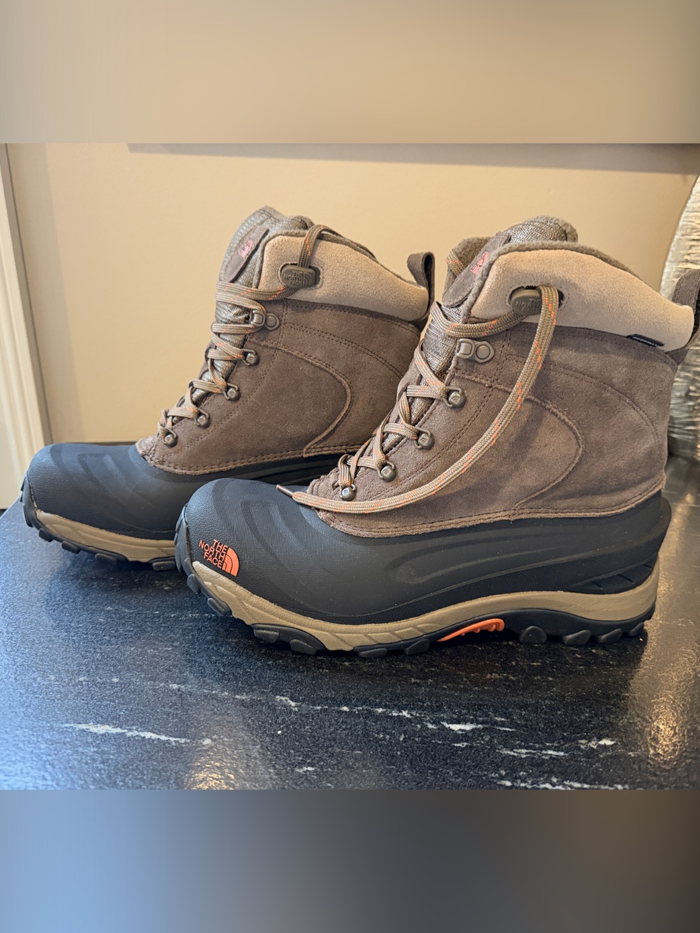 The North Face Men’s Chilkat 3 Brown & Black Waterproof Hiking Boots
